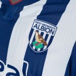 Camiseta de manga larga de la 1.ª equipación del West Bromwich Albion 2026/27 para niño Camiseta de manga larga de la 1.ª equipación del West Bromwich Albion 2026/27 para niño