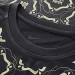 Camiseta Pre-Partido 500 Aniversario England Lionesses Niño – Negro Camiseta Pre-Partido 500 Aniversario England Lionesses Niño – Negro