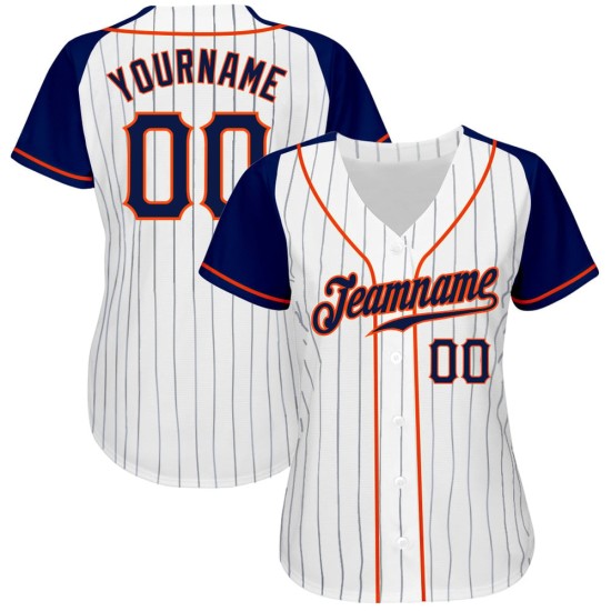 Camiseta de béisbol auténtica con mangas raglán y raya diplomática, color azul marino, personalizada, blanco, azul marino y naranja.