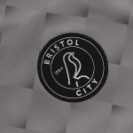 Camiseta de Calentamiento de Visitante Bristol City 2026/27 para Hombre Camiseta de Calentamiento de Visitante Bristol City 2026/27 para Hombre