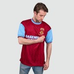 Camiseta Retro Memorial Bobby Moore West Ham United Infantil 1994 Camiseta Retro Memorial Bobby Moore West Ham United Infantil 1994