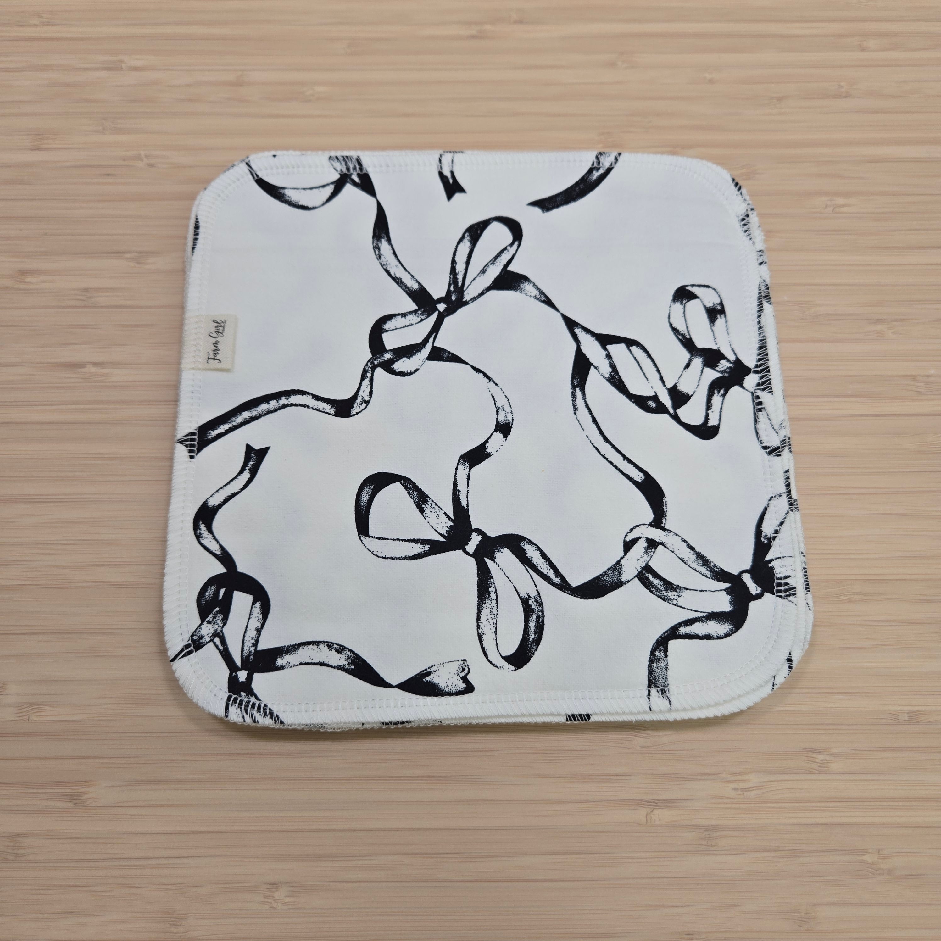 Servilletas de tela | Lazos blancos y negros